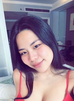 Camille is online now! - companion in Manila Photo 11 of 13