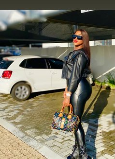 Camille - Transsexual escort in Cape Town Photo 25 of 27