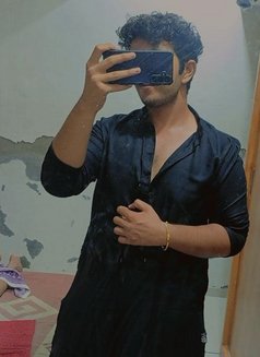 Campo - Male escort in Ahmedabad Photo 3 of 5