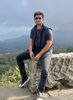 Campo - Male escort in Ahmedabad Photo 5 of 5