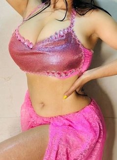 Cam and real sex - escort in Bangalore Photo 4 of 6