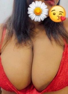 Camshow Chubby Gurl Salini - escort in Colombo Photo 1 of 4