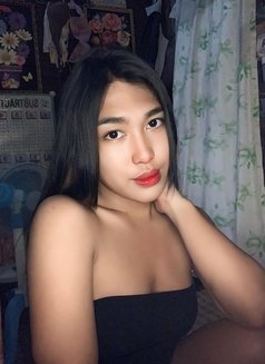 Camshow for Hire - escort in Manila Photo 4 of 8