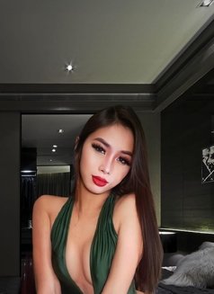 Camshow Is Now Available - escort in Makati City Photo 1 of 6
