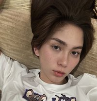 CAMSHOW/MEET - escort in Manila Photo 1 of 18