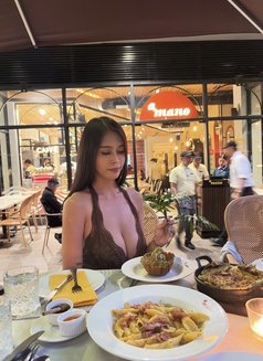 Camshow / Meet / Kim - puta in Manila Photo 9 of 15