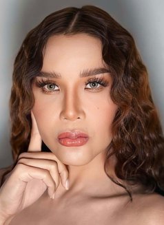 Camshow/phonesex/kinkyvideos only - Transsexual adult performer in Doha Photo 29 of 30