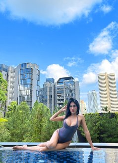 #Camshow#SellingHotVideosContent - Acompañantes transexual in Bangkok Photo 16 of 22