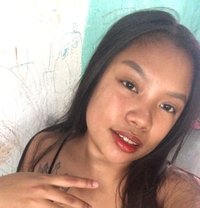 Camshow Squirter Boobsi Lactating - adult performer in Manila
