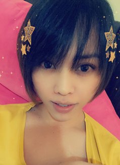 Camshow/videos - Transsexual escort in Riyadh Photo 3 of 4