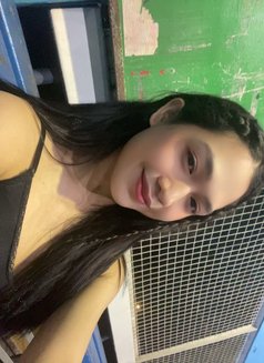 Camshowsquirt Veron - puta in Manila Photo 1 of 4