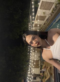 Camshowsquirt Veron - puta in Manila Photo 3 of 4