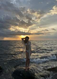 Camshowsquirt Veron - puta in Manila Photo 4 of 4