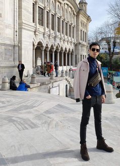 Can - Male escort in İstanbul Photo 1 of 3