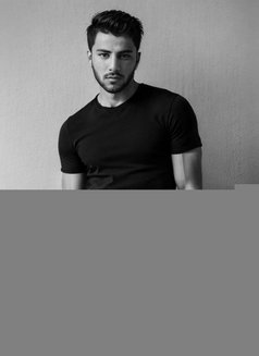 🇹🇷 Can 🇦🇿 - Male escort in İstanbul Photo 12 of 12