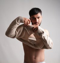 🇹🇷 Can 🇺🇿 - Male escort in İstanbul Photo 4 of 12
