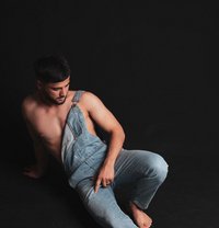 🇹🇷 Can 🇺🇿 - Acompañantes masculino in İstanbul Photo 10 of 12