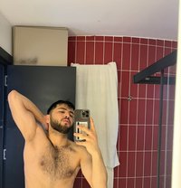 Can XXL Top🇹🇷🇹🇷 - Male escort in İstanbul Photo 1 of 14