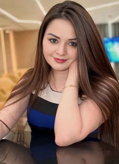 Canada Girl Maya Khanna - escort in Mumbai Photo 3 of 4