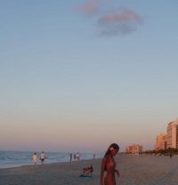 Canary - escort in Bali