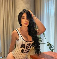 Candi professional massage with Big Top - Acompañantes transexual in Dubai