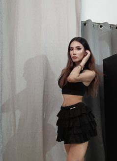 Candice - Transsexual escort in New Delhi Photo 4 of 11
