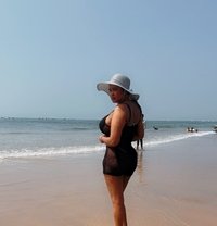 Candie9,2,3,3,6,7,0,4,8,3 - escort in Bangalore