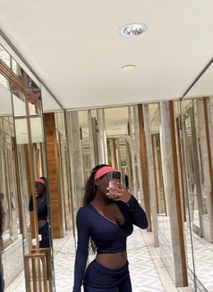 Candy - dominatrix in Abuja Photo 6 of 13