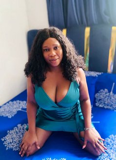 Candy Berry - puta in Lagos, Nigeria Photo 1 of 4