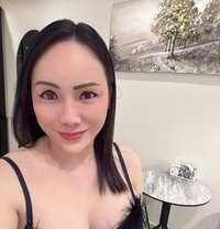 Candy... big boob - puta in Riyadh Photo 8 of 8