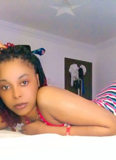 Candy - escort in Jeddah Photo 1 of 4