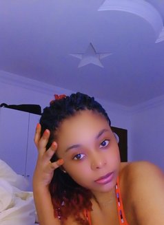 Candy - escort in Jeddah Photo 4 of 4