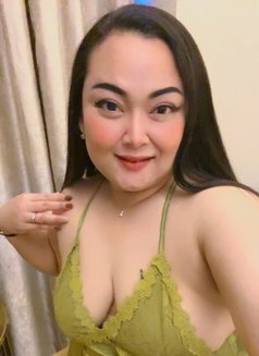 So pain Good massage - escort in Doha Photo 7 of 10