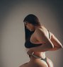 Candy - escort in İstanbul Photo 1 of 4