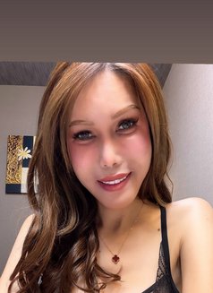 Candy - escort in Shanghai Photo 6 of 6