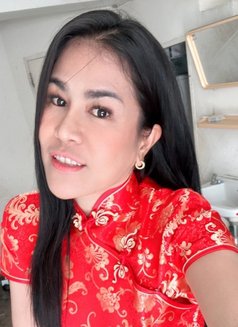 Candy - masseuse in Bangkok Photo 2 of 10