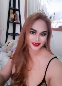 Candy - Transsexual escort in Abu Dhabi Photo 4 of 7