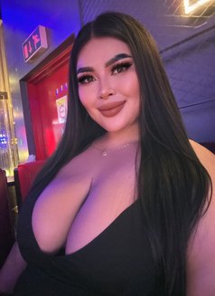 Candy Fat Girl - masseuse in Riyadh Photo 2 of 9