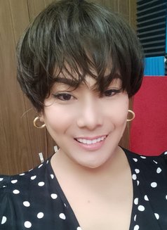 Candy Fernandez - Transsexual escort in Al Ain Photo 27 of 30