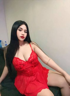 Candy - escort in Makati City Photo 1 of 10