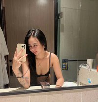 Candy - escort in Singapore