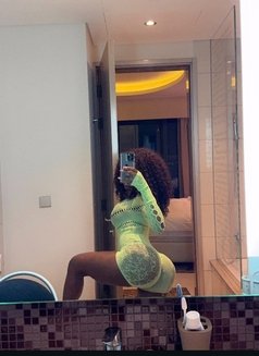 Candy - dominatrix in Abuja Photo 10 of 13
