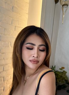 CANDY - escort in Kathmandu Photo 4 of 6