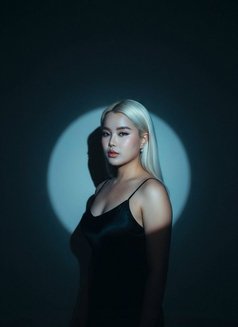 Candy kazhakstani party girl - puta in Hong Kong Photo 14 of 19