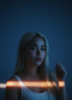 Candy kazhakstani party girl - puta in Hong Kong Photo 19 of 19