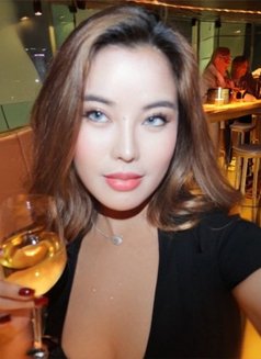 Candy kazhakstani party girl - puta in Hong Kong Photo 8 of 11