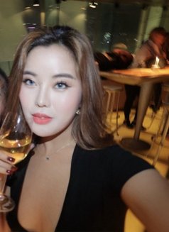 Candy kazhakstani party girl - puta in Hong Kong Photo 11 of 11