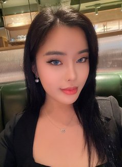 Candy kazhaktani-american - puta in Hong Kong Photo 22 of 22