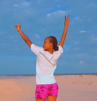 Candy - puta in Nairobi