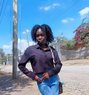 Candy - escort in Nairobi Photo 1 of 4